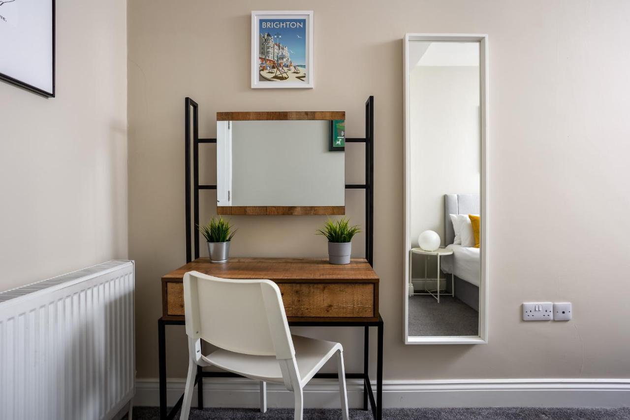 Contemporary Ground Floor Apartment - Town Centre With Parking! Cheltenham Exterior photo